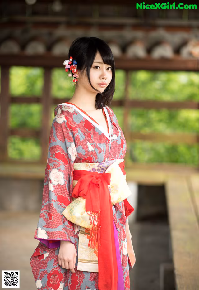 Suzu Harumiya - Xdasi Round Ass