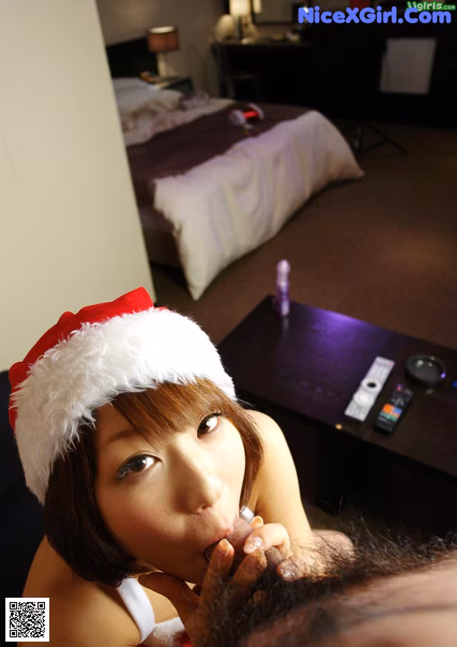 Cosplay Riona - Nudity Braless Nipple